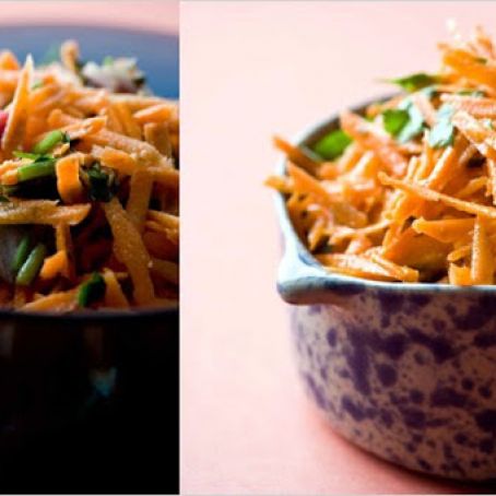 2 GRATED CARROT SALADS